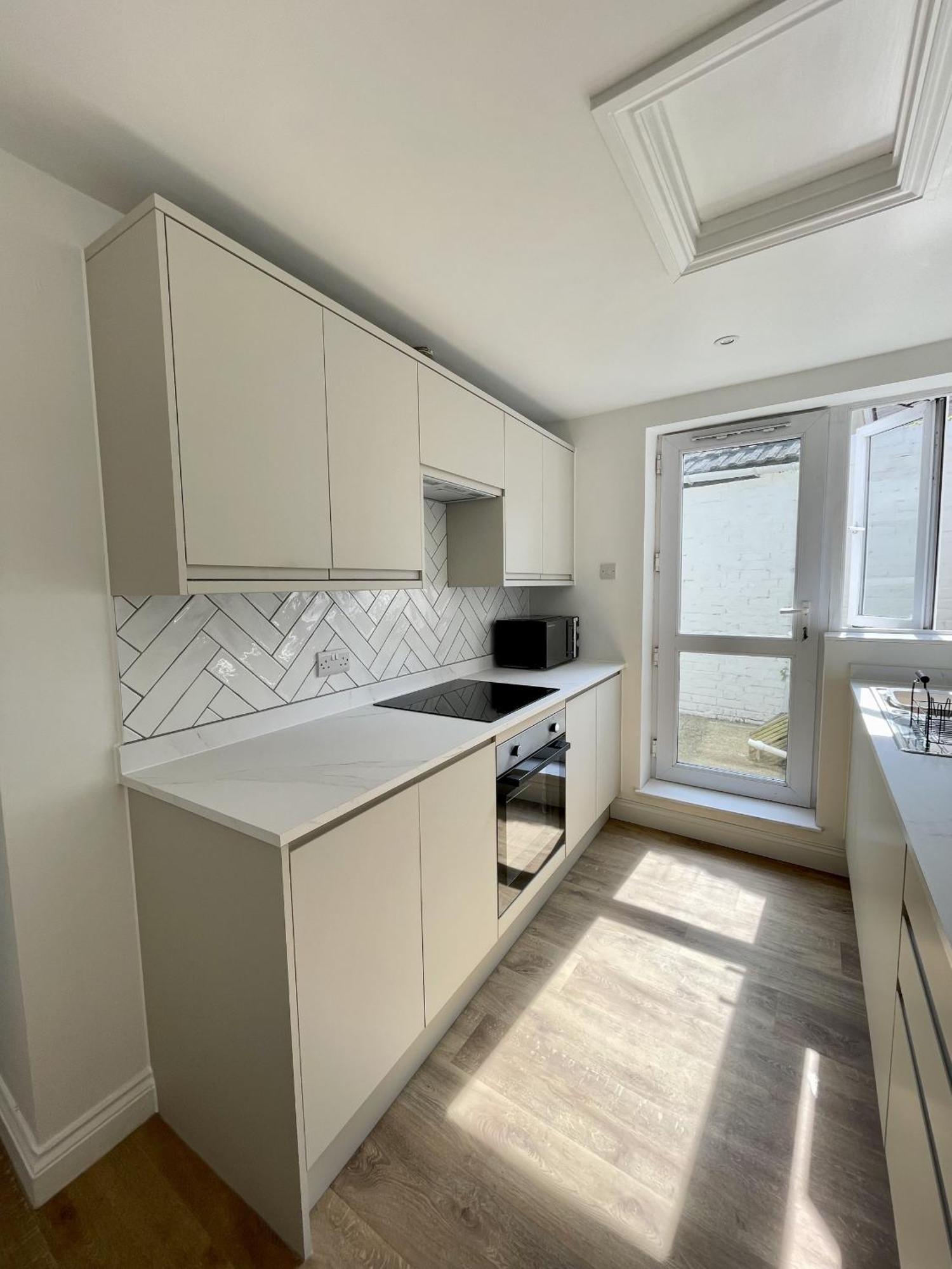 New Apartment In Town Centre Борнмут Екстер'єр фото